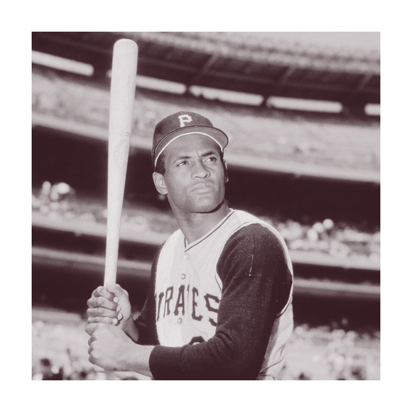 Sold Out Pittsburgh Pirates Roberto Clemente Patch 59FIFTY Fitted Cap - Picture 8 of 9